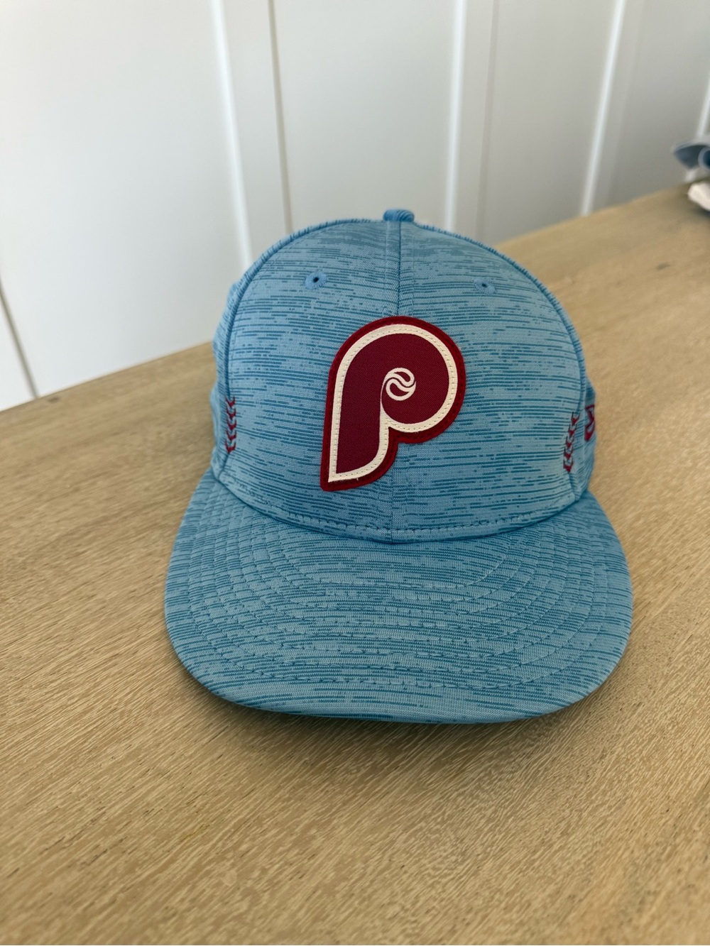 9FIFTY Light Blue Snapback Cap with Red Patch Logo